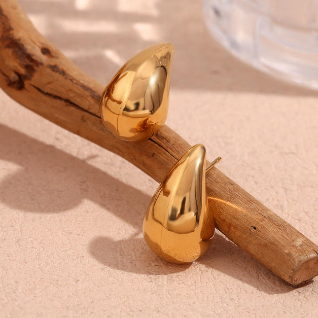 Icyy Tear Drop earrings