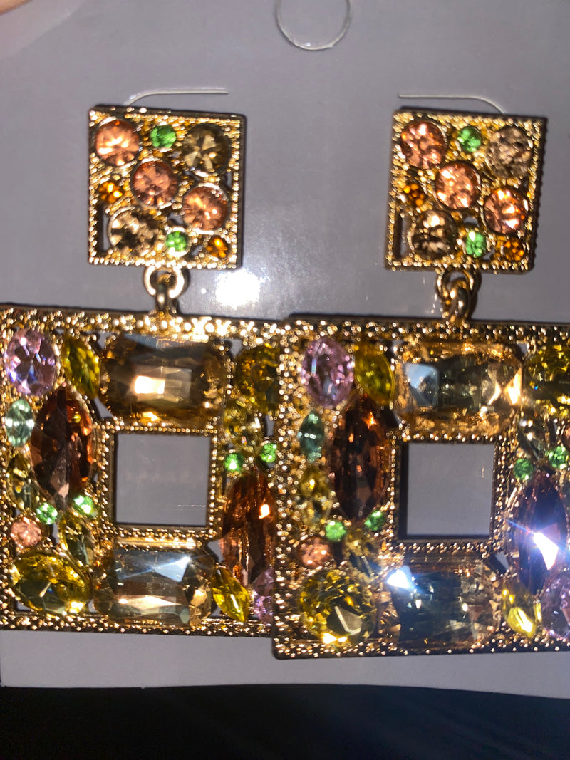 Top Class earrings