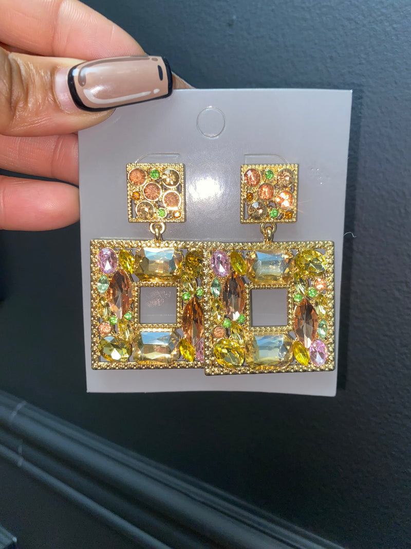 Top Class earrings